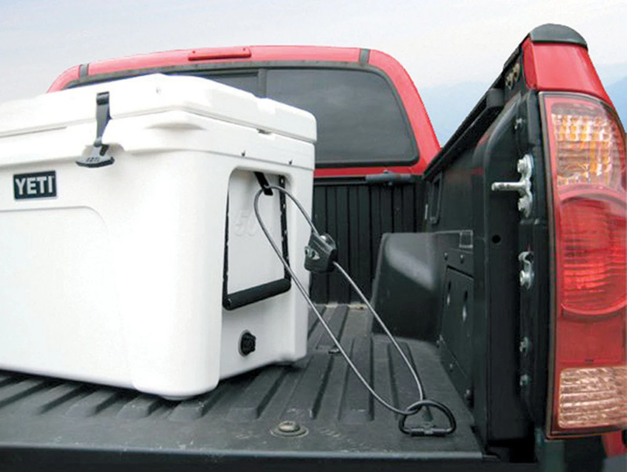 Yeti Coolers YETI Security Cable Lock & Bracket